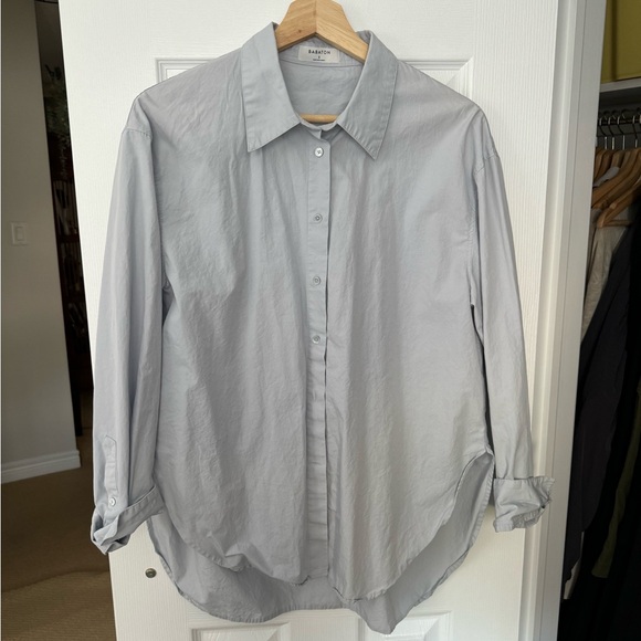 Aritzia Babaton relaxed poplin button down shirt, size small, light blue. - Picture 3 of 6